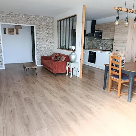 Bel 2 Chambres, A 5 Min A Pied